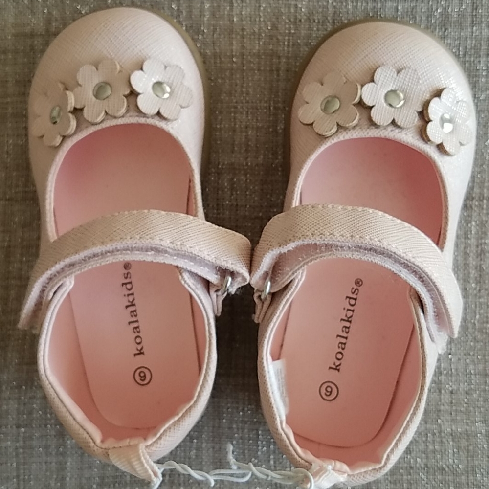 New Koala Kids Pink Shoes - Picture 5 of 6